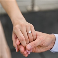 Ritani 1RZ7295 Six-Prong Knife-Edge Solitaire Engagement Ring